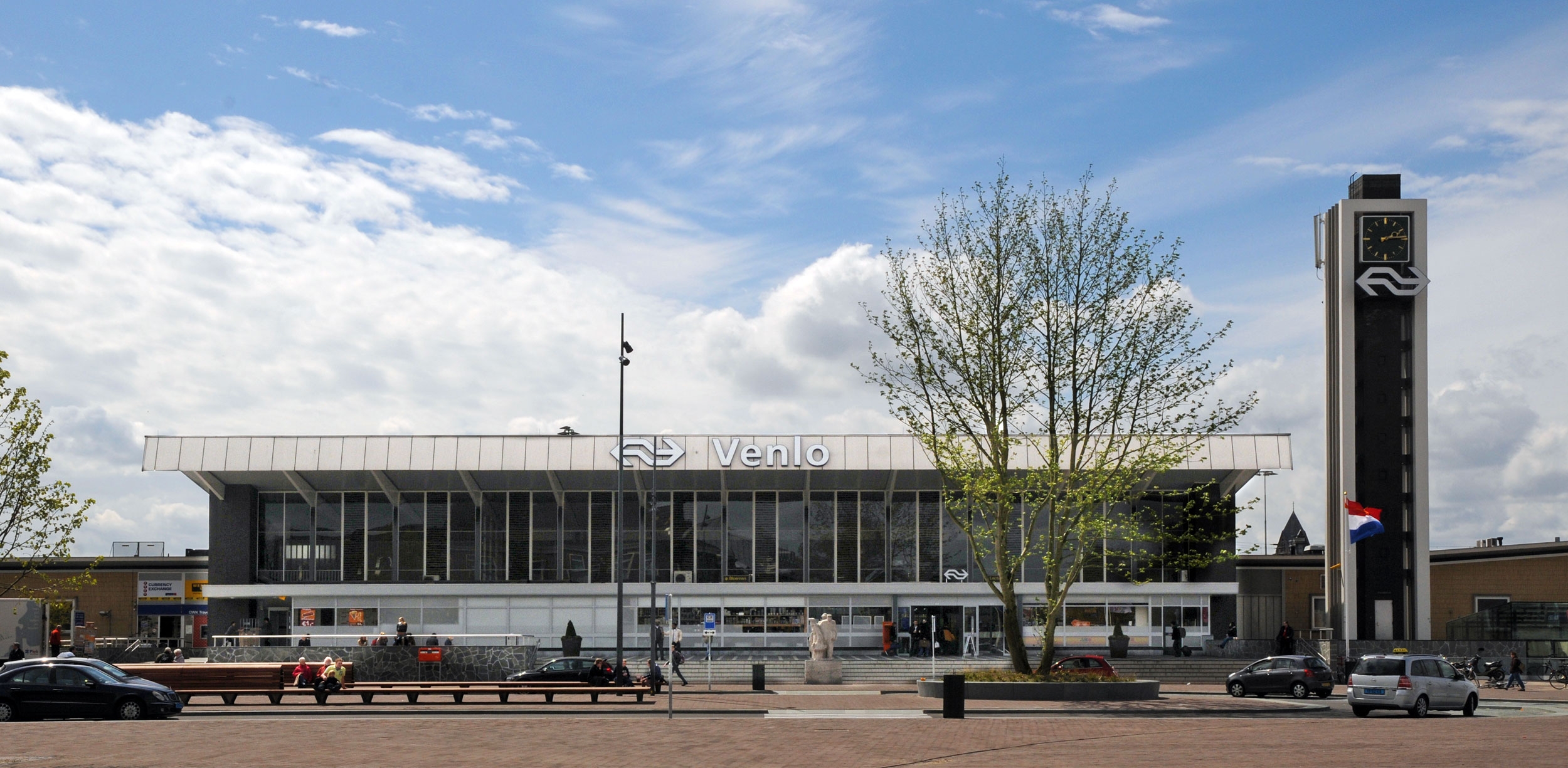 Stationsplein Venlo-1-2500x1225 Stationsplein Venlo-1-2500x1225