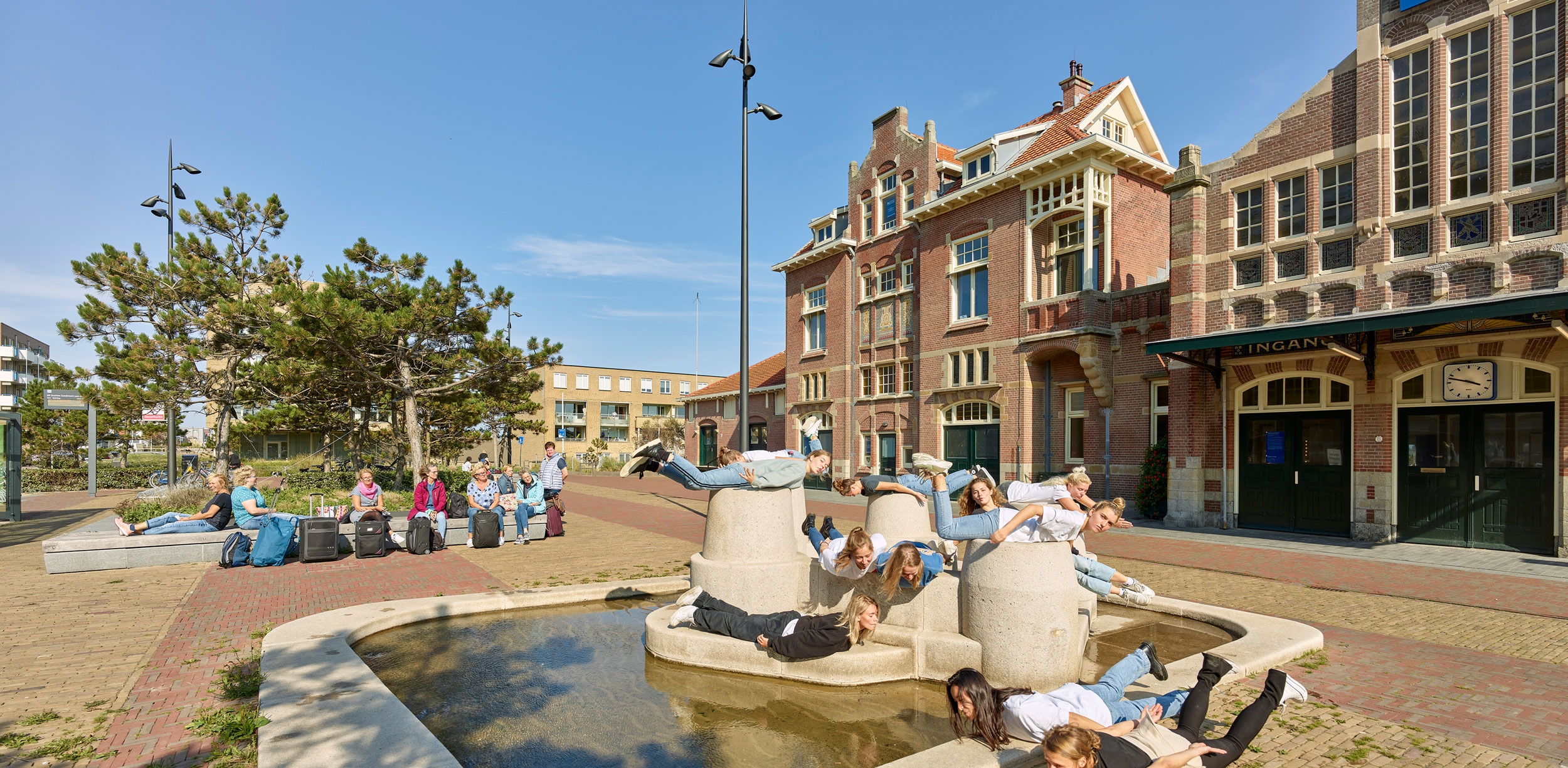 Stationsplein Zandvoort-7-2500x1225 Stationsplein Zandvoort-7-2500x1225