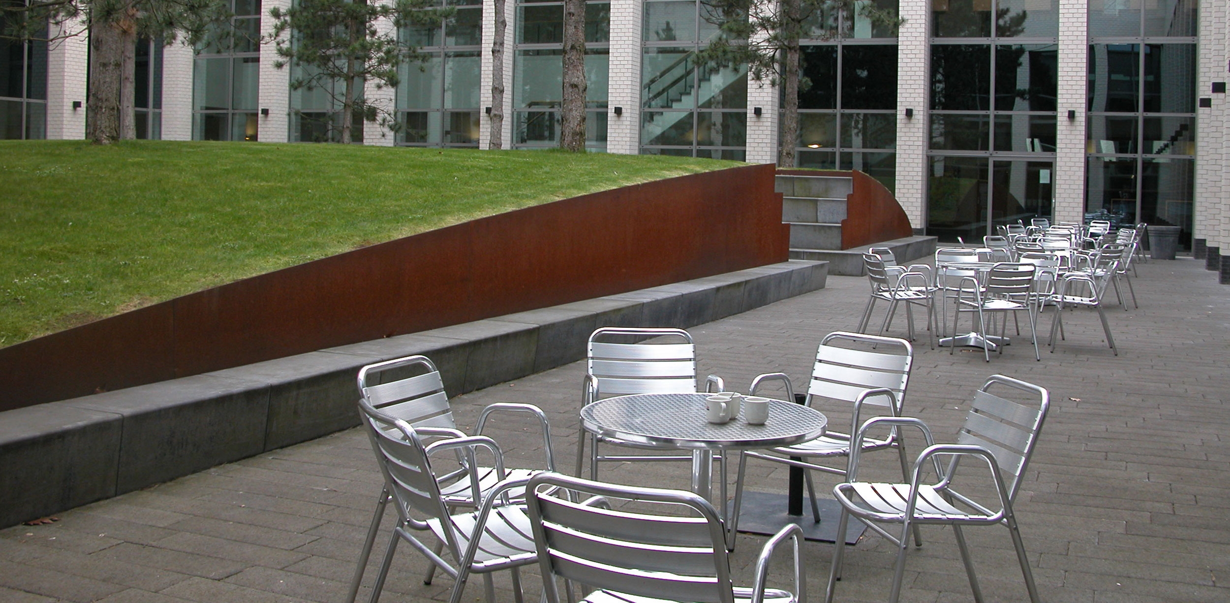 Universiteit Tilburg 2-2500x1225 Universiteit Tilburg 2-2500x1225