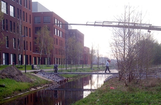 brug Jeroen Bosch Ziekenhuis geplaatst