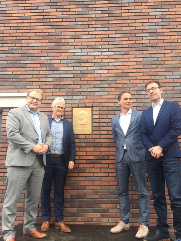 Feestelijke opening Spartahof te Apeldoorn! 1