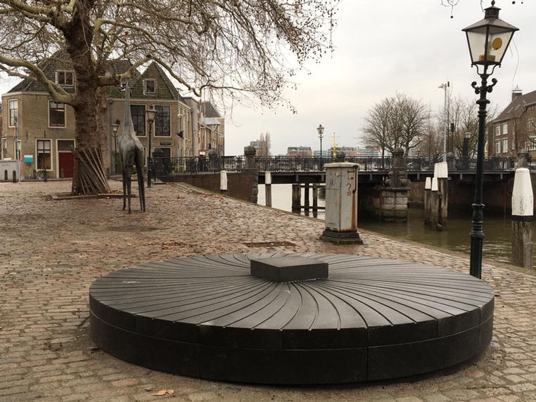 molensteenbank Dordrecht 1