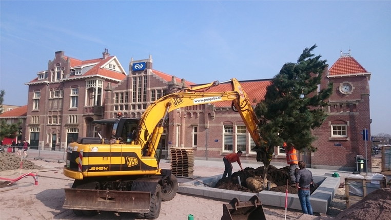 Stationsplein Zandvoort given green stature